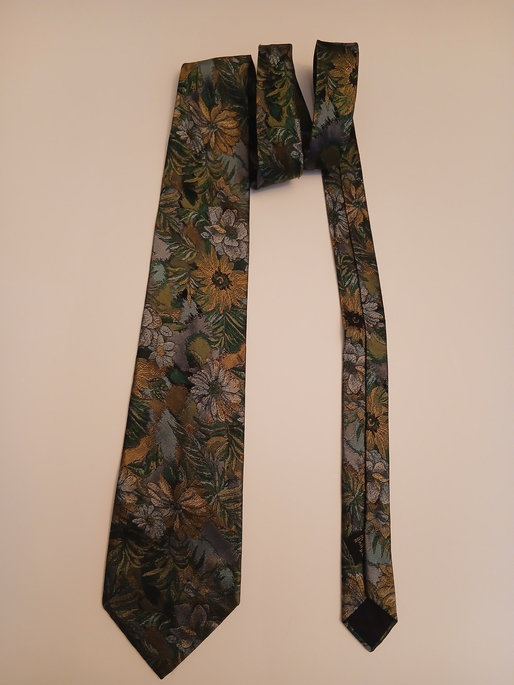 Fendi Floral Jacquard Tie in Green, Gold and Gray